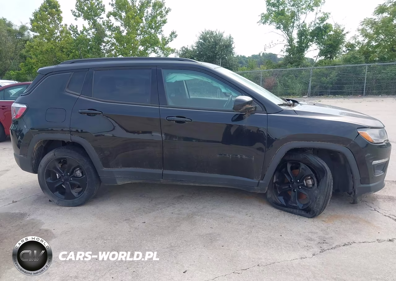 2019 Jeep Compass Altitude 4X4 VIN:3C4NJDBB2KT750398 - 13