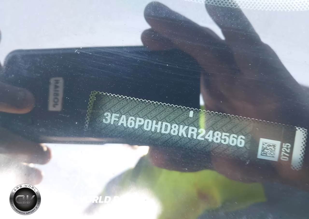 2019 Ford Fusion Se VIN:3FA6P0HD8KR248566 - 9