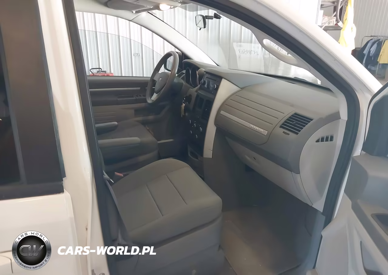 2010 Dodge Grand Caravan Se VIN:2D4RN4DE9AR111369 - 5