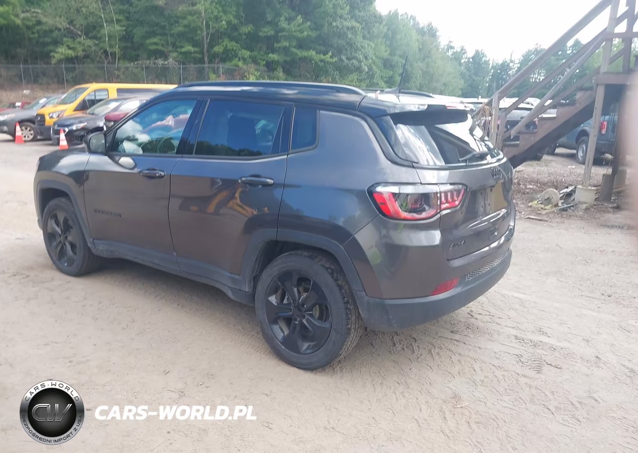2021 Jeep Compass Altitude 4X4 VIN:3C4NJDBB6MT515523 - 3
