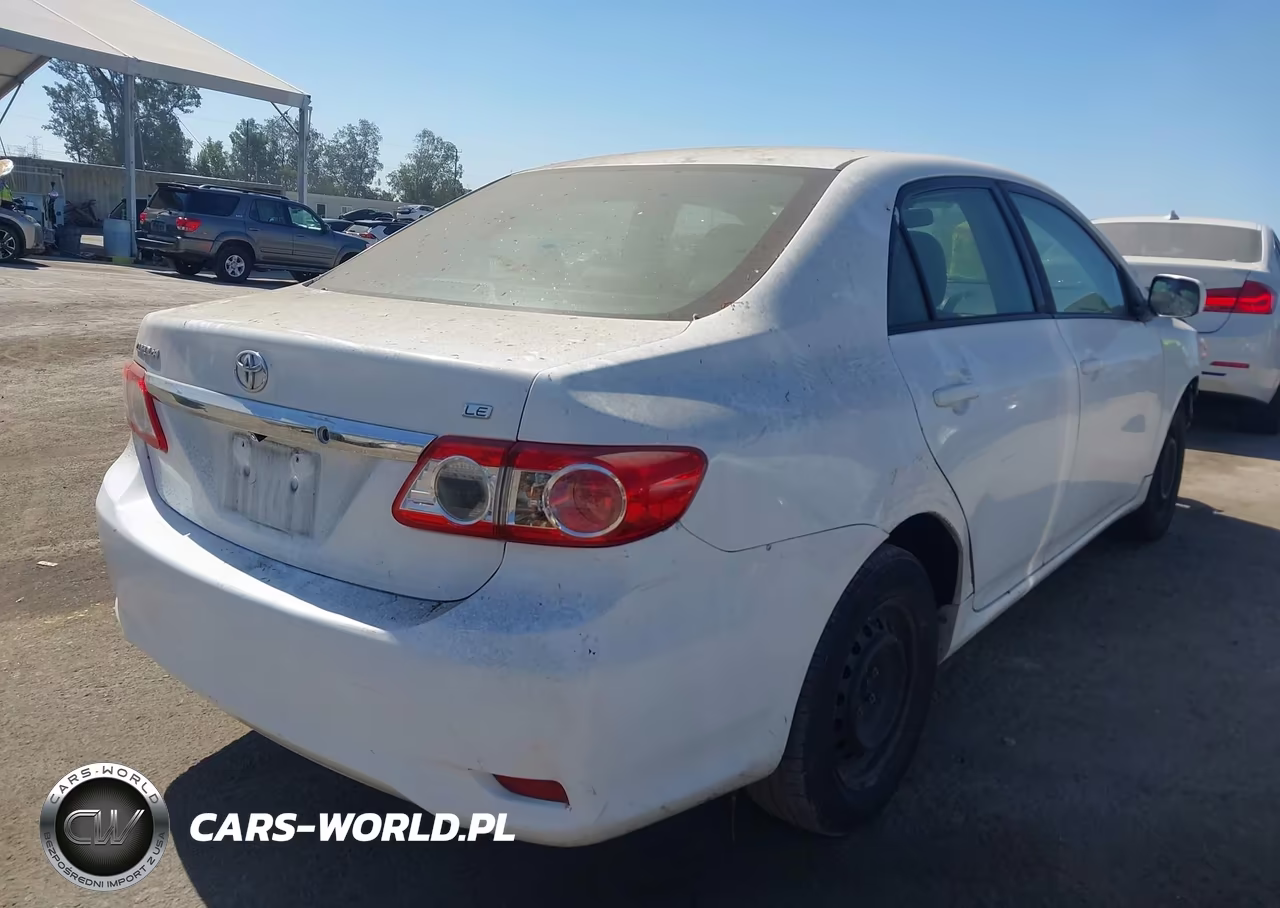 2011 Toyota Corolla Le VIN:JTDBU4EE6B9161847 - 4