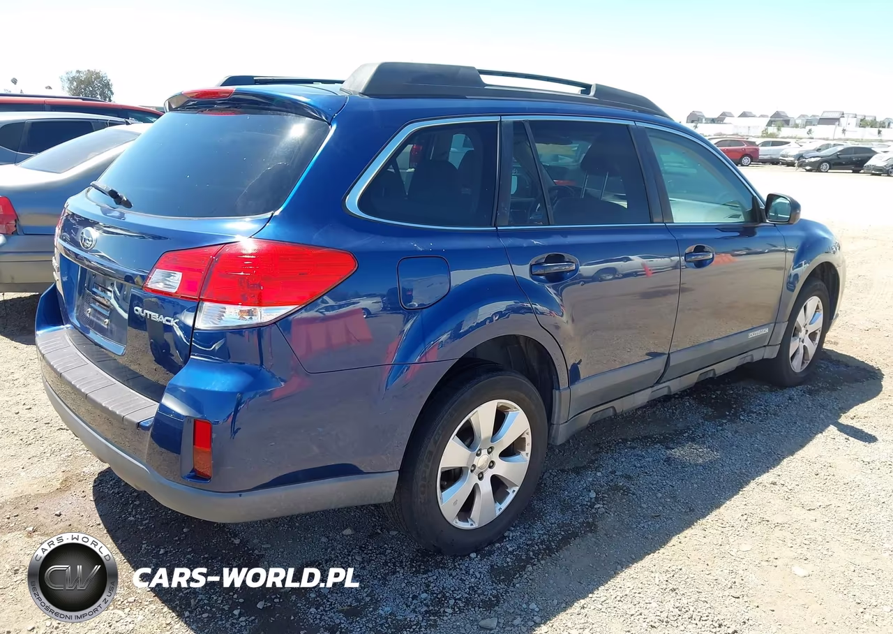 2010 Subaru Outback 2.5I Limited VIN:4S4BRBKC1A3369611 - 4