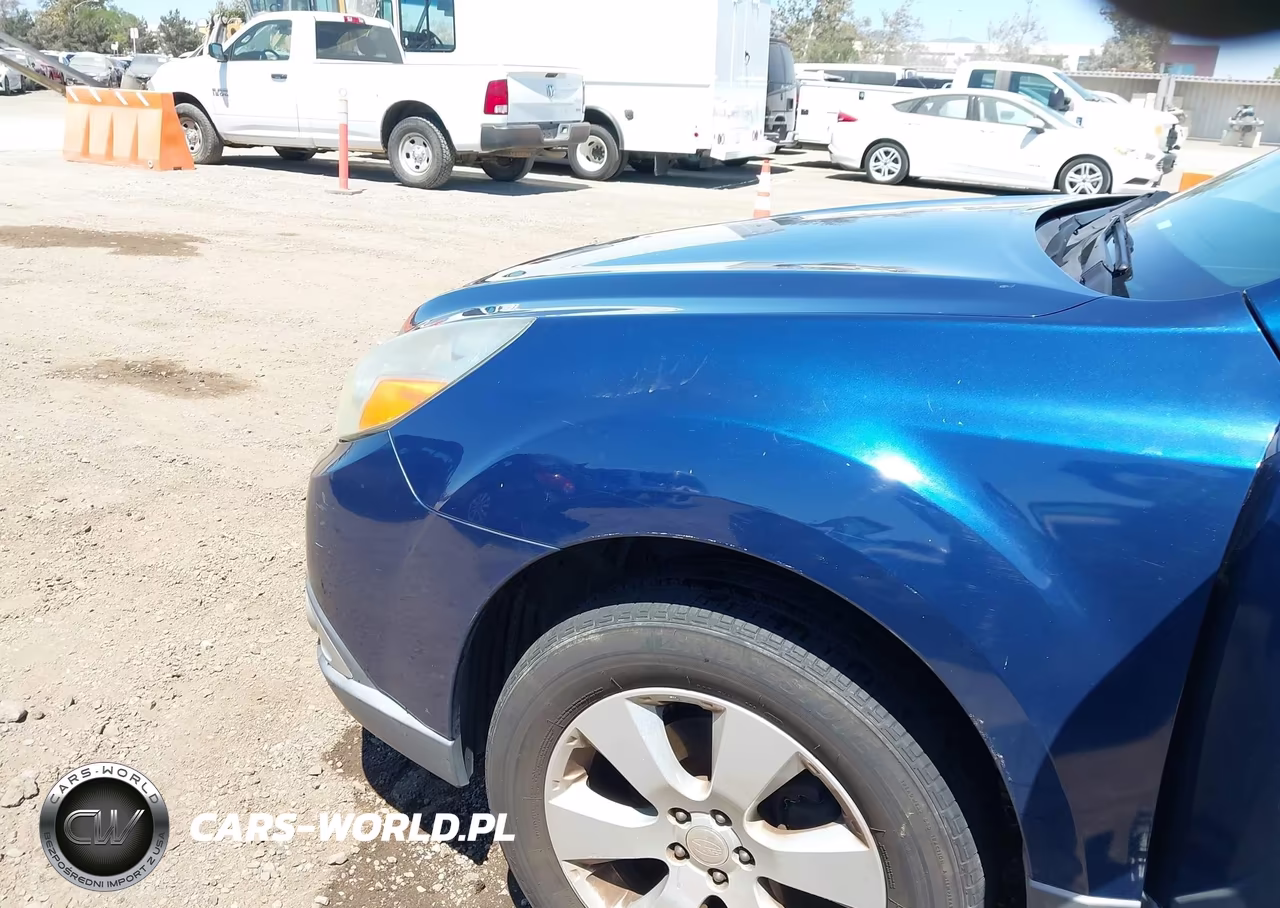 2010 Subaru Outback 2.5I Limited VIN:4S4BRBKC1A3369611 - 6