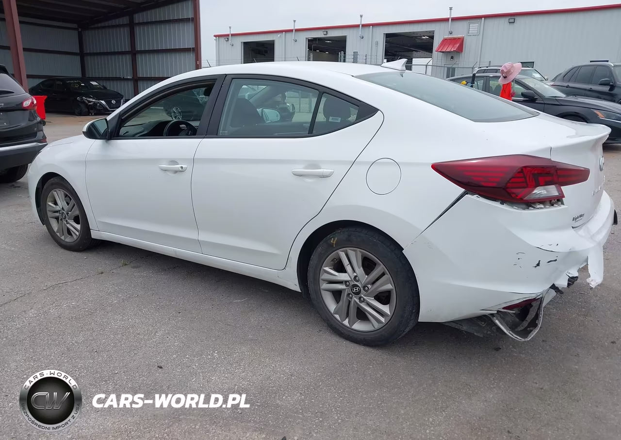 2020 Hyundai Elantra Sel VIN:5NPD84LF8LH567856 - 3