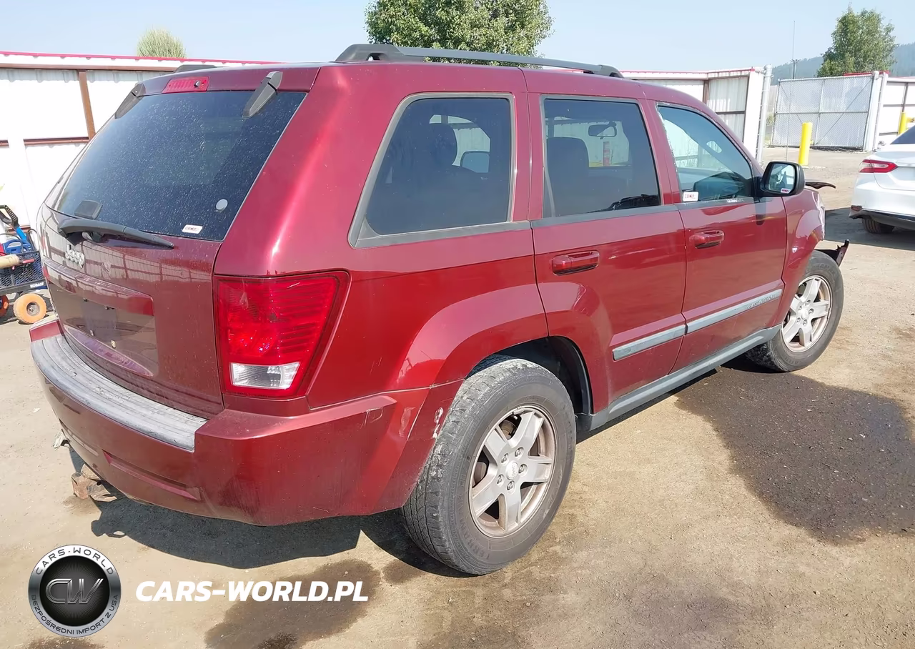 2007 Jeep Grand Cherokee Laredo VIN:1J8GR48K47C520091 - 4