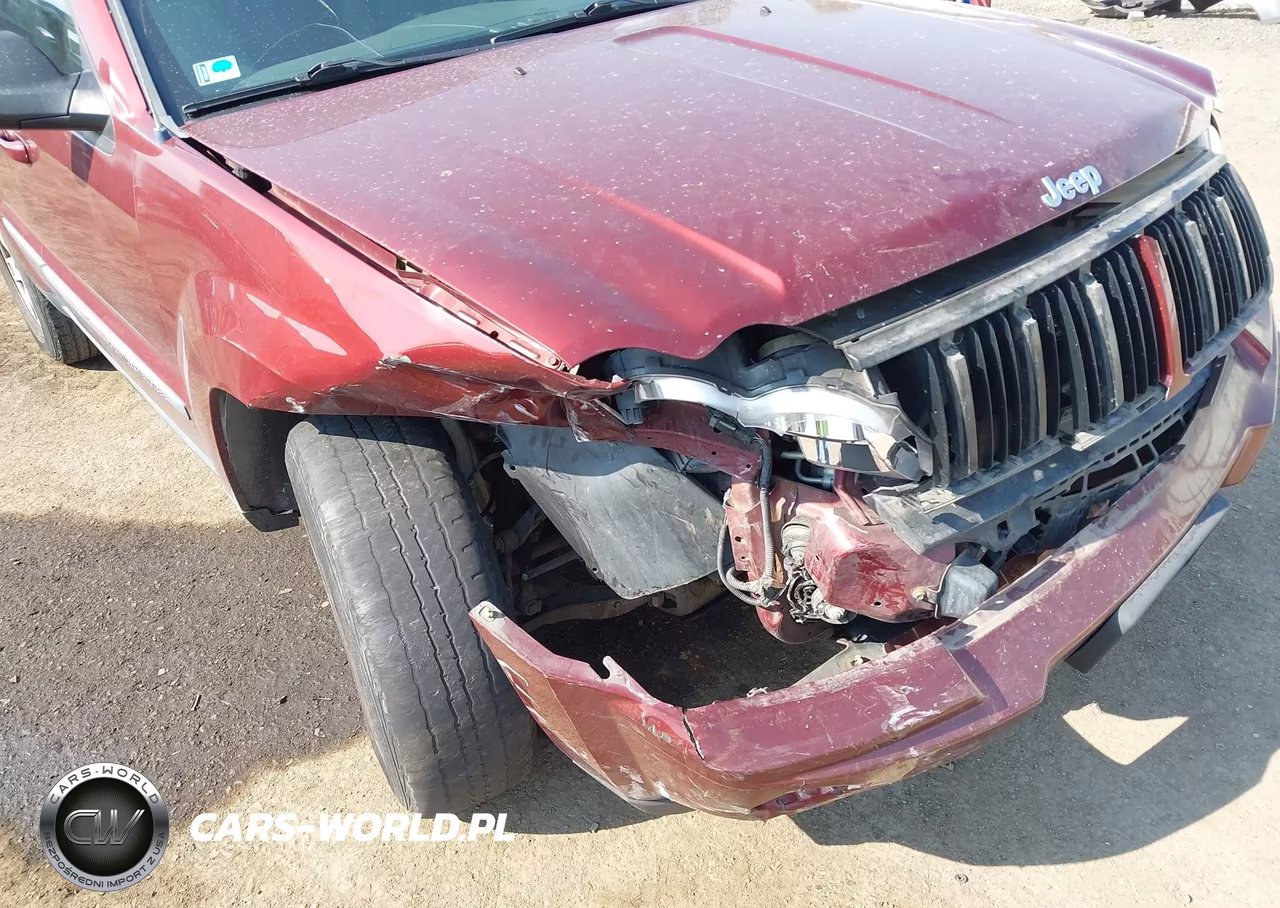 2007 Jeep Grand Cherokee Laredo VIN:1J8GR48K47C520091 - 6