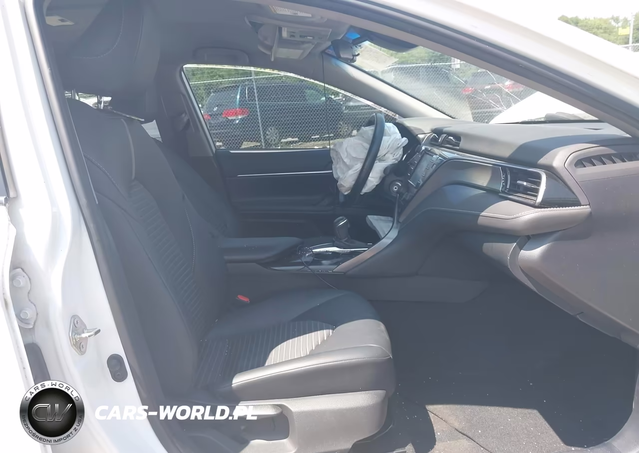 2019 Toyota Camry Se VIN:4T1B11HK3KU300303 - 5