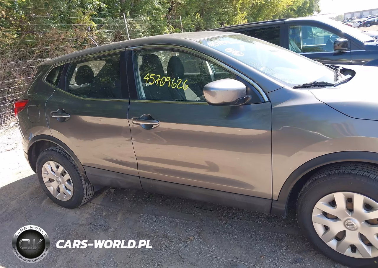 2019 Nissan Rogue Sport S VIN:JN1BJ1CR7KW330484 - 13