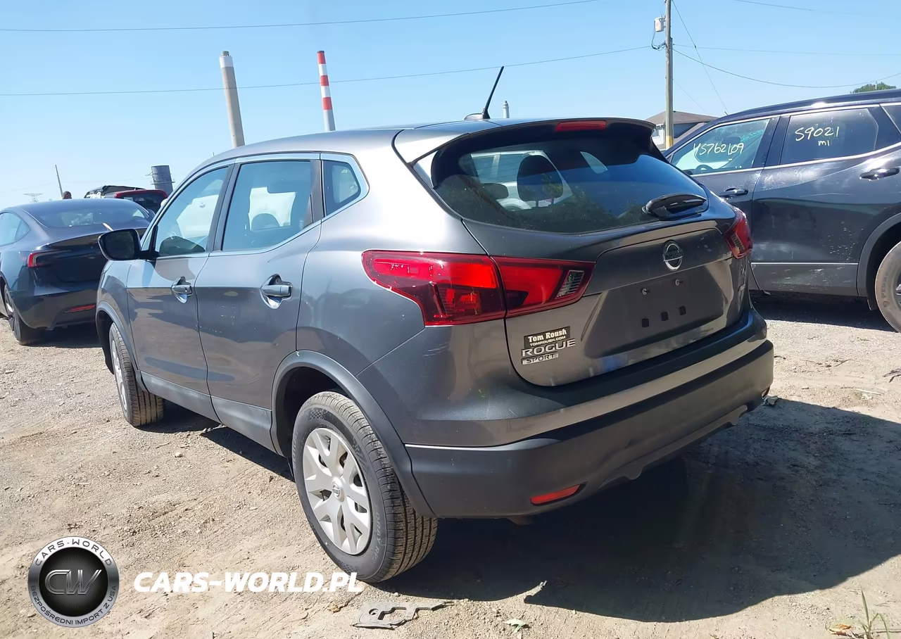 2019 Nissan Rogue Sport S VIN:JN1BJ1CR7KW330484 - 3