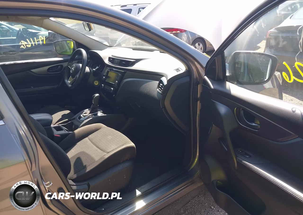 2019 Nissan Rogue Sport S VIN:JN1BJ1CR7KW330484 - 5