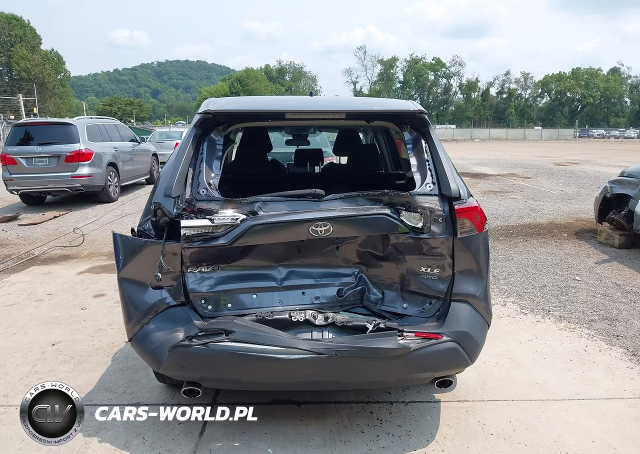 2021 Toyota Rav4 Xle VIN:2T3P1RFVXMW240970 - 17