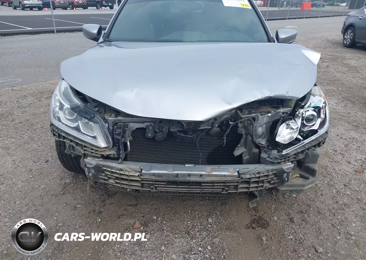 2017 Honda Accord Sport VIN:1HGCR2F57HA258492 - 6