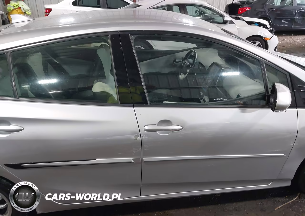 2017 Toyota Prius Prime Premium VIN:JTDKARFP4H3012032 - 13