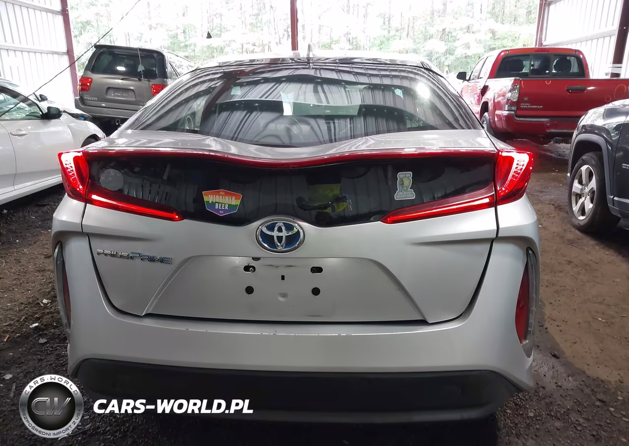 2017 Toyota Prius Prime Premium VIN:JTDKARFP4H3012032 - 16