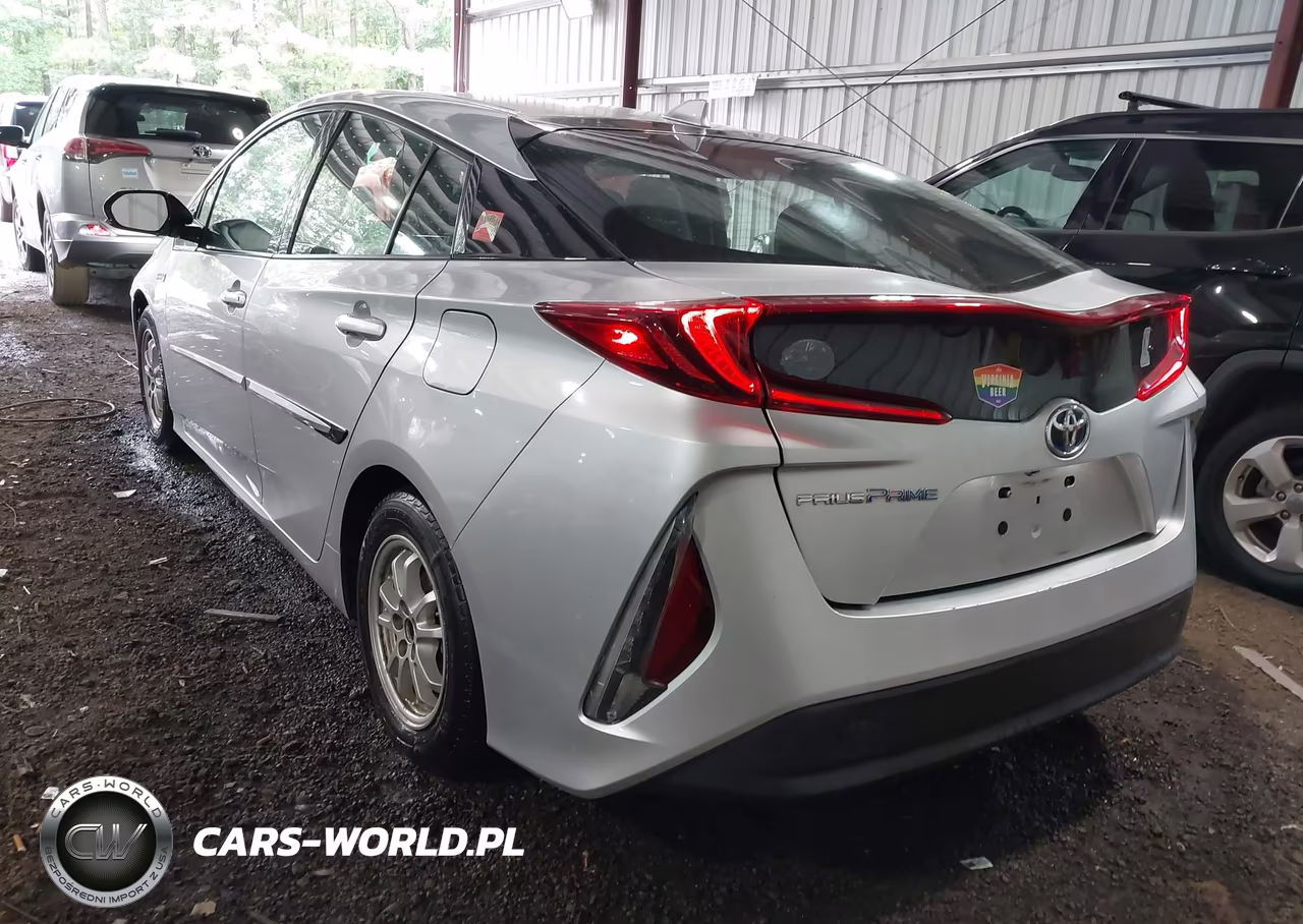 2017 Toyota Prius Prime Premium VIN:JTDKARFP4H3012032 - 3