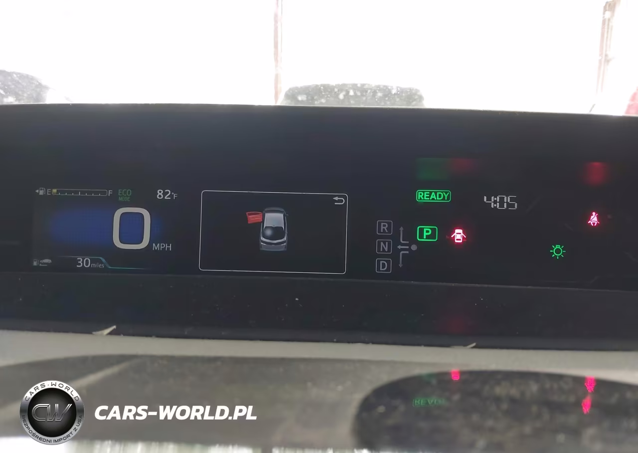 2017 Toyota Prius Prime Premium VIN:JTDKARFP4H3012032 - 7