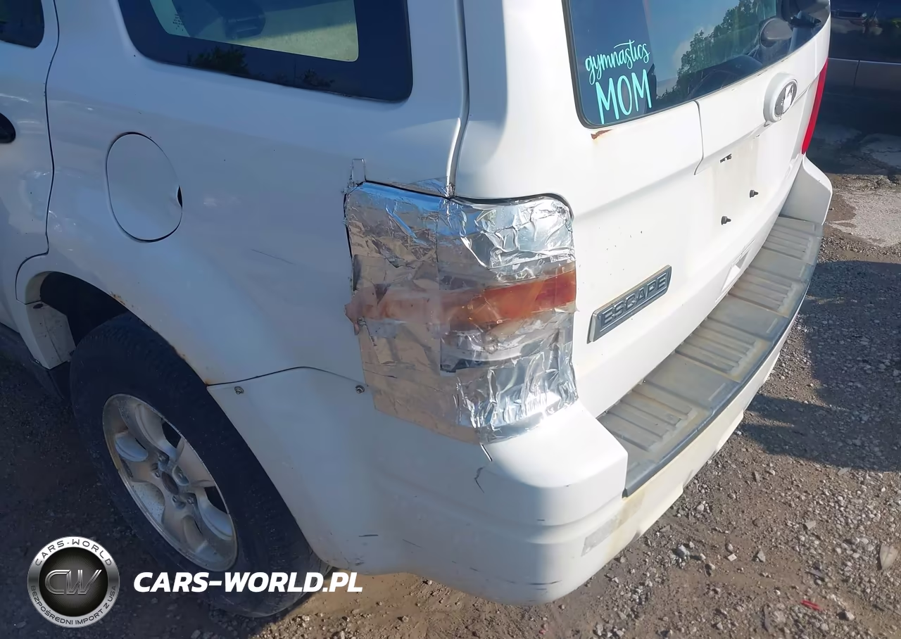2012 Ford Escape Xls VIN:1FMCU0C70CKB93989 - 6