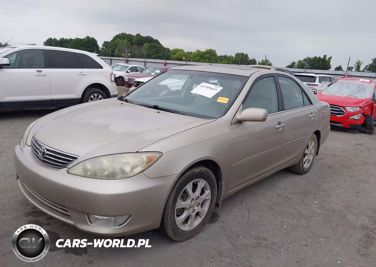 2005 Toyota Camry Xle VIN:4T1BE32K45U619867 - 2
