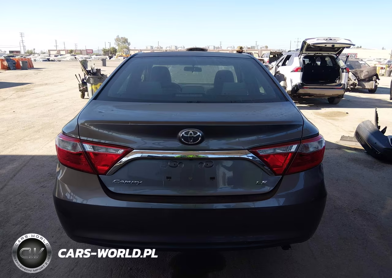 2017 Toyota Camry Le VIN:4T1BF1FK1HU435311 - 16