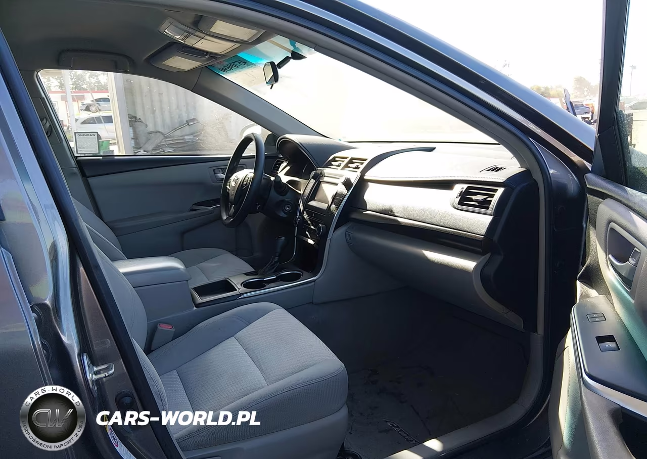 2017 Toyota Camry Le VIN:4T1BF1FK1HU435311 - 5