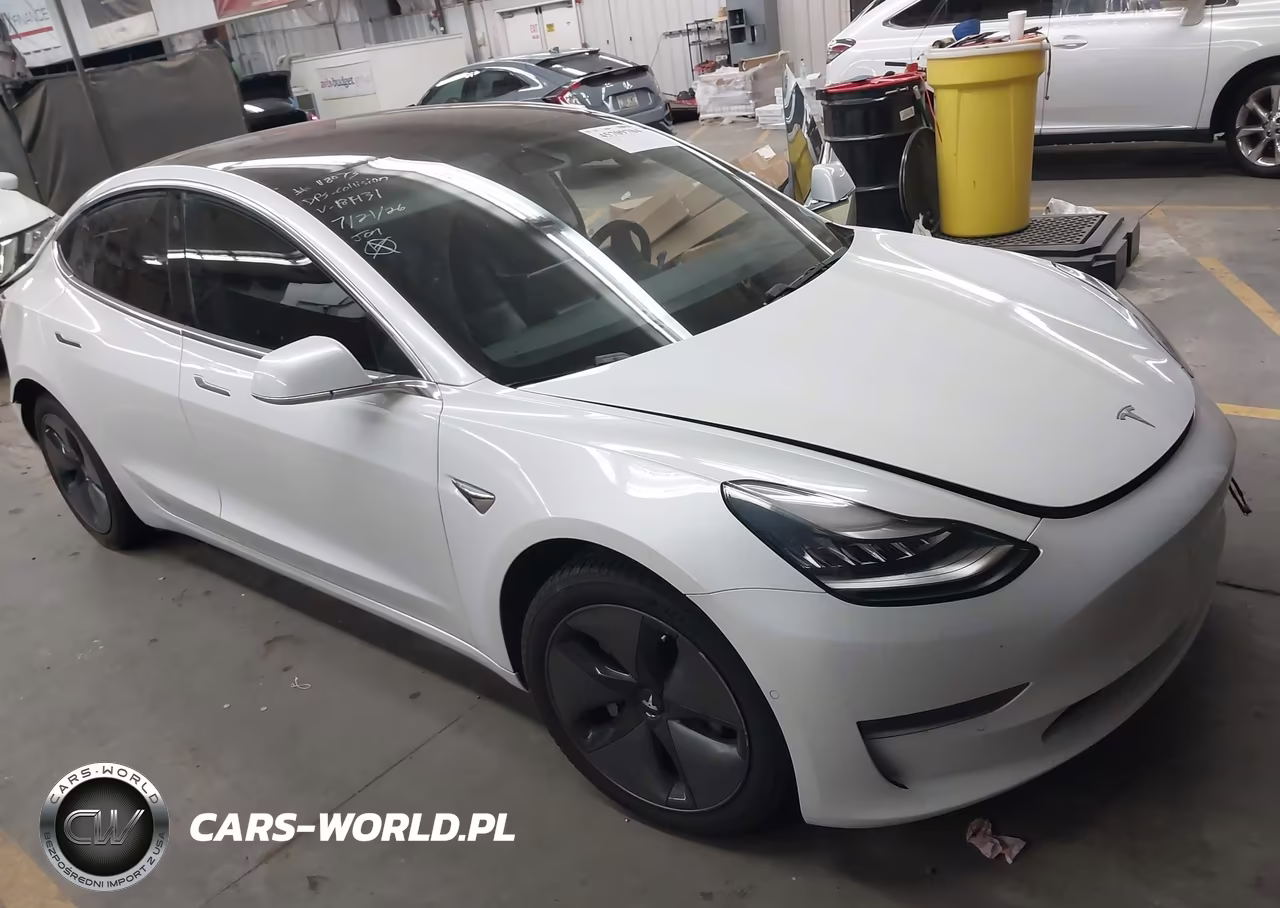 2018 Tesla Model 3 Long Range-Performance