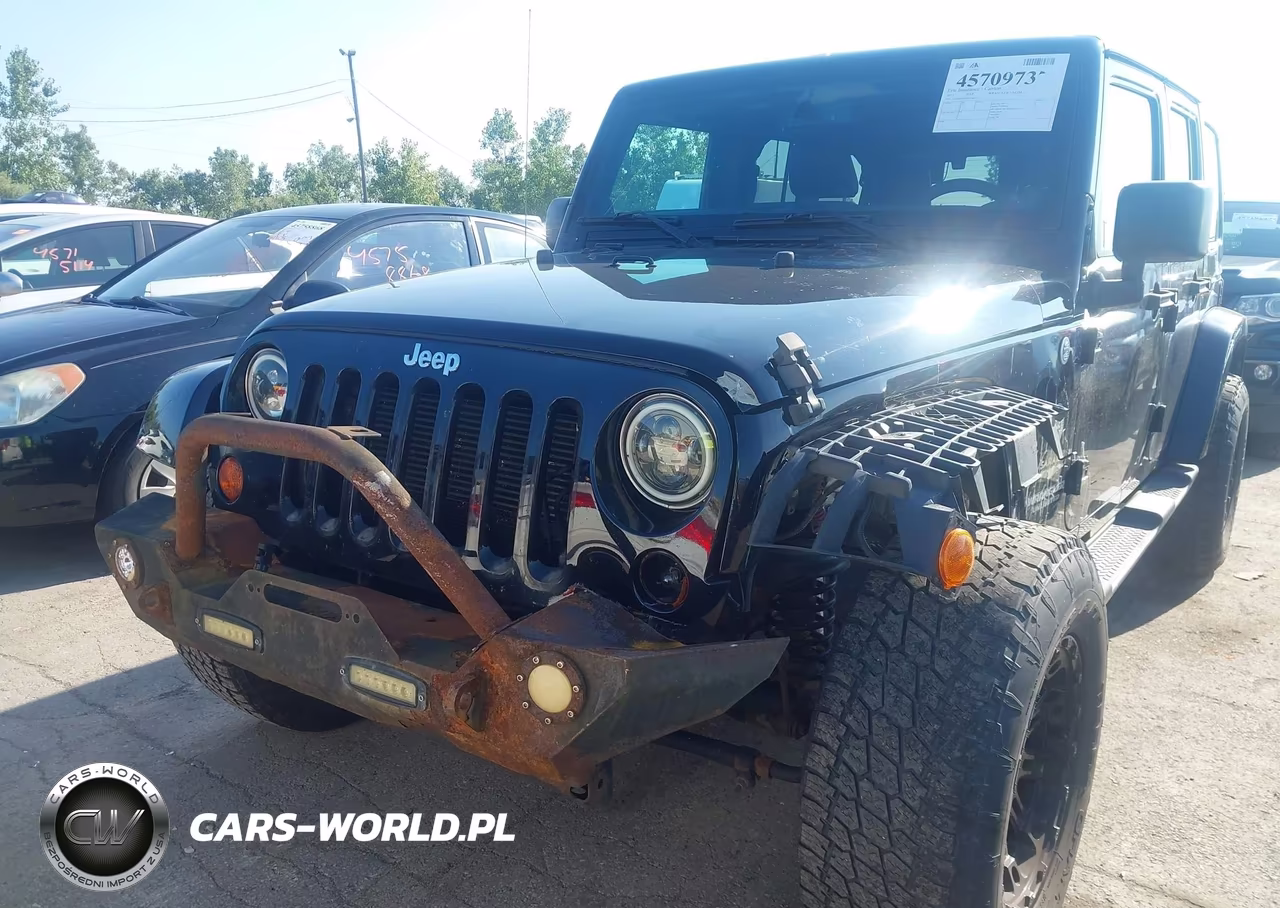 2013 Jeep Wrangler Unlimited Sahara VIN:1C4HJWEG0DL574613 - 6