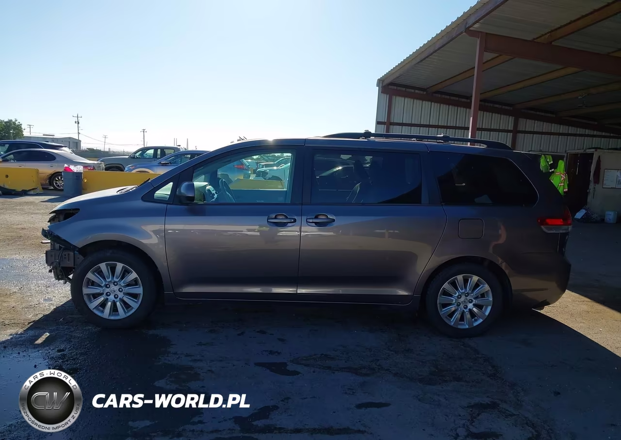 2014 Toyota Sienna Le 7 Passenger VIN:5TDJK3DC1ES080000 - 14