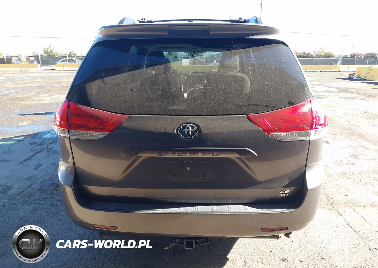 2014 Toyota Sienna Le 7 Passenger VIN:5TDJK3DC1ES080000 - 16