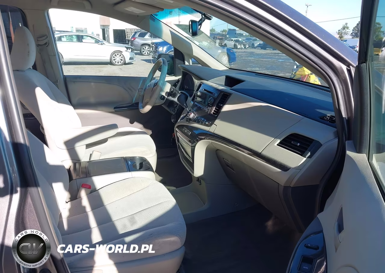2014 Toyota Sienna Le 7 Passenger VIN:5TDJK3DC1ES080000 - 5