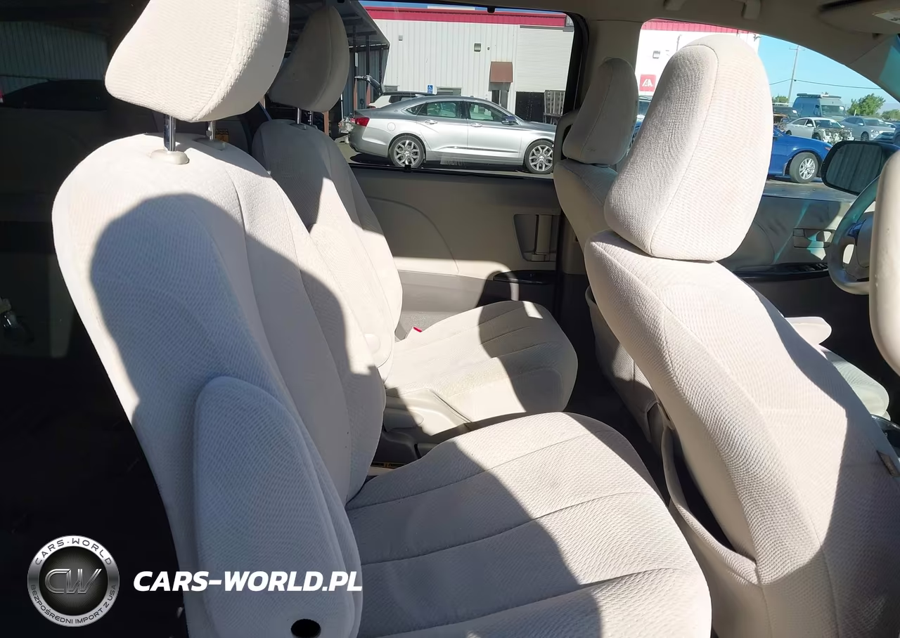 2014 Toyota Sienna Le 7 Passenger VIN:5TDJK3DC1ES080000 - 8