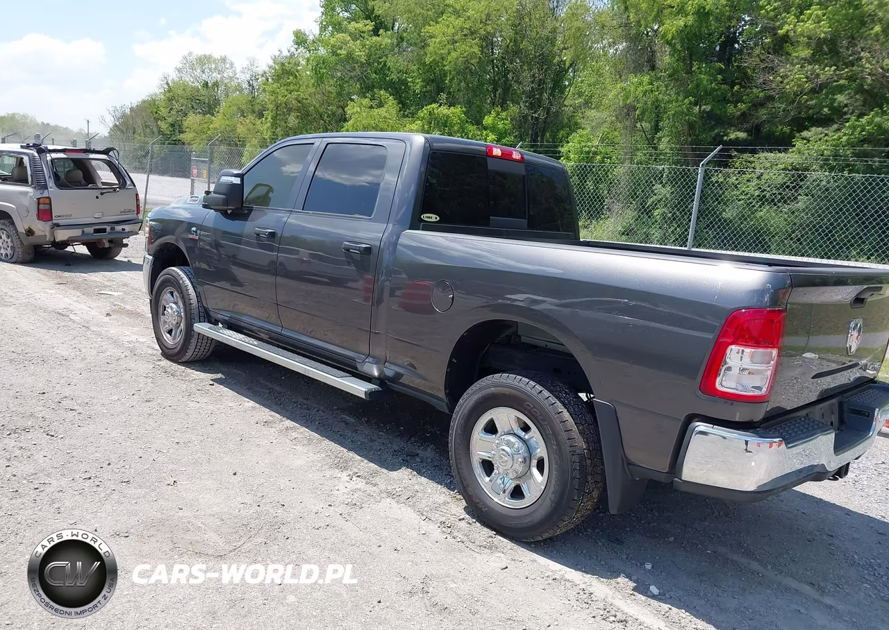 2023 Ram 2500 Tradesman 4X4 6'4 Box VIN:3C6UR5CL9PG592280 - 3