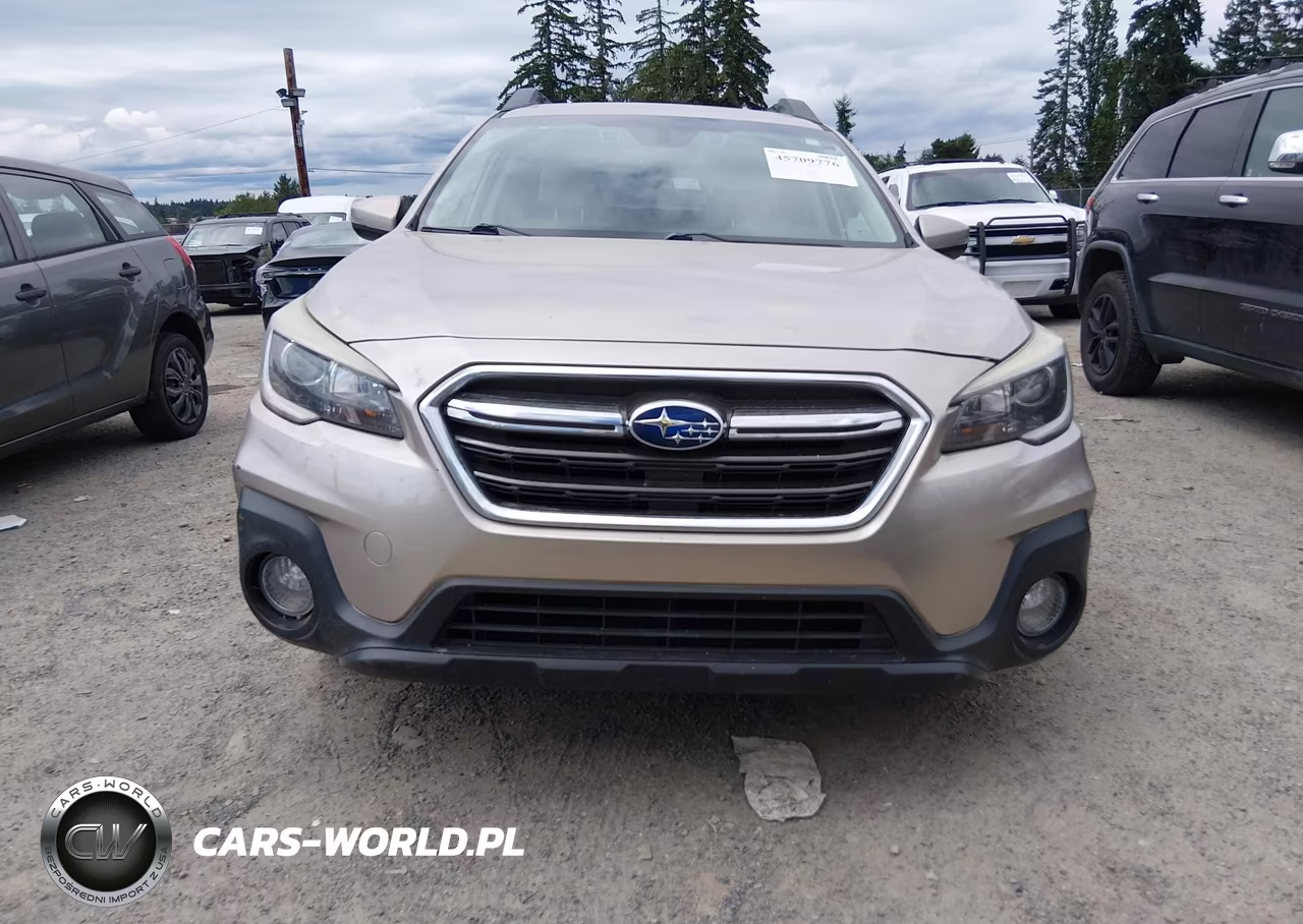2018 Subaru Outback 2.5I Premium VIN:4S4BSAFC8J3220086 - 12