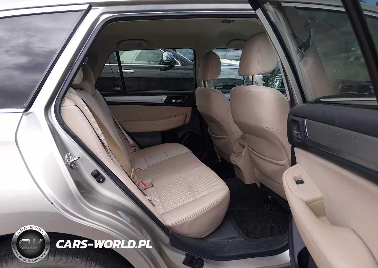 2018 Subaru Outback 2.5I Premium VIN:4S4BSAFC8J3220086 - 8
