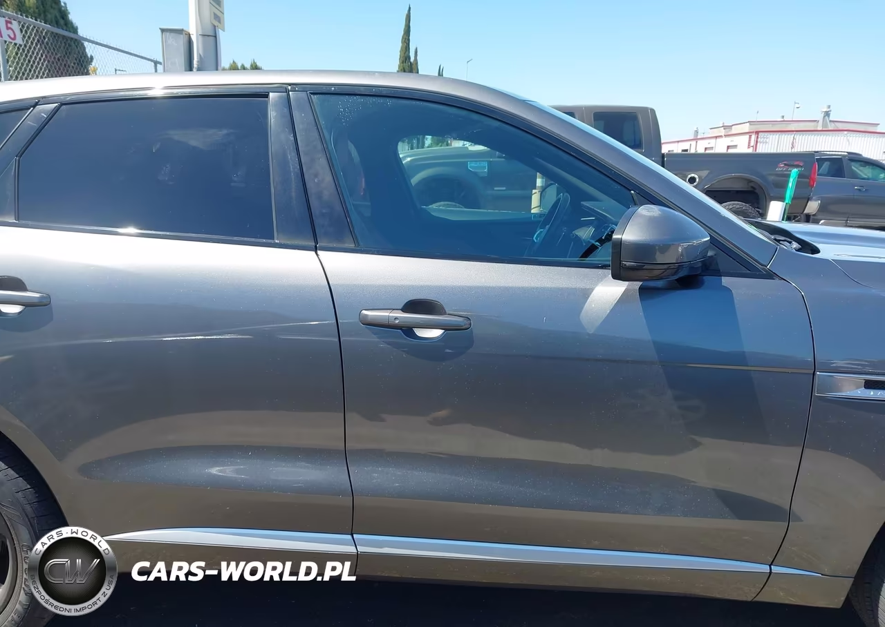 2017 Jaguar F-Pace S VIN:SADCM2BV1HA069599 - 13