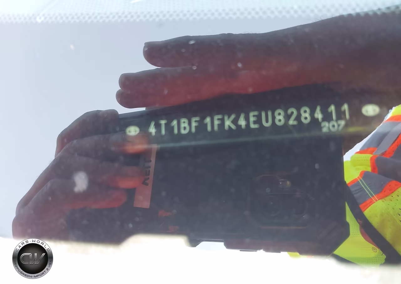 2014 Toyota Camry L VIN:4T1BF1FK4EU828411 - 9