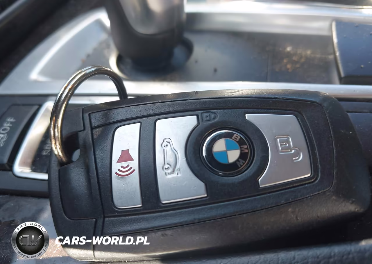 2013 BMW 535I VIN:WBAFR7C50DC819253 - 11