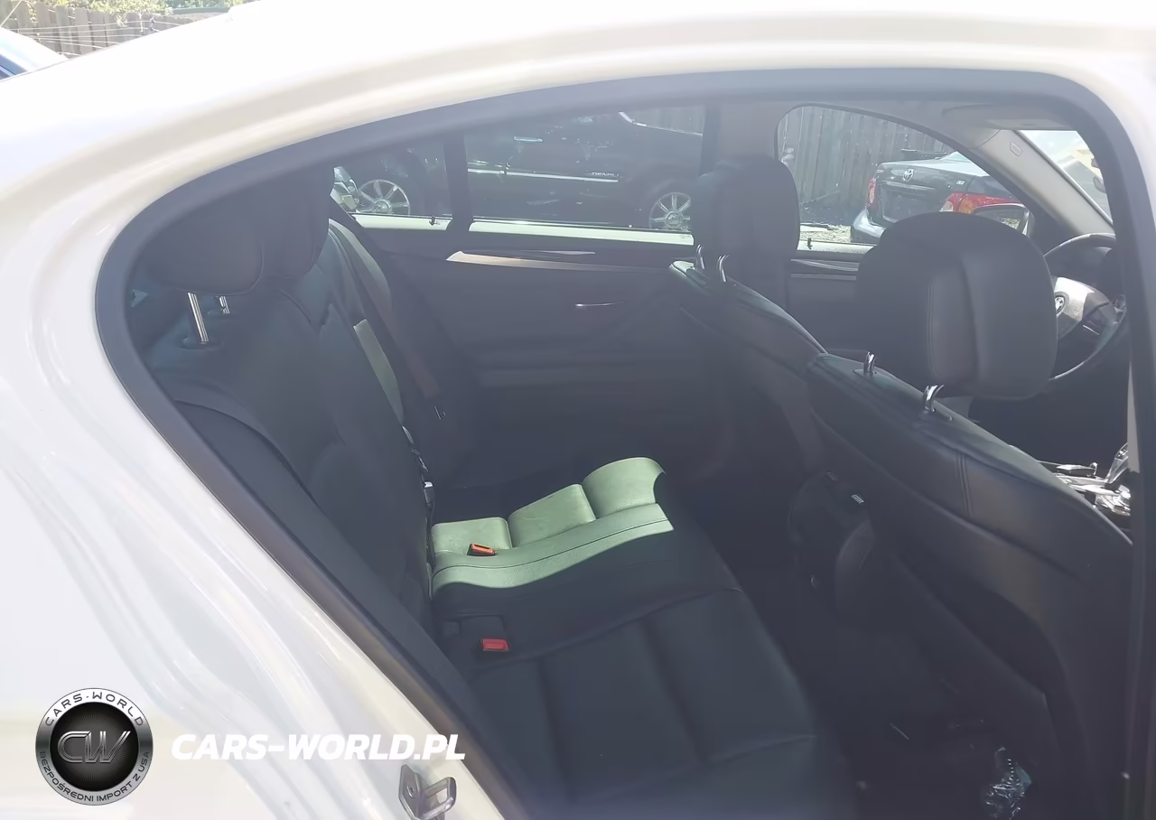 2013 BMW 535I VIN:WBAFR7C50DC819253 - 8
