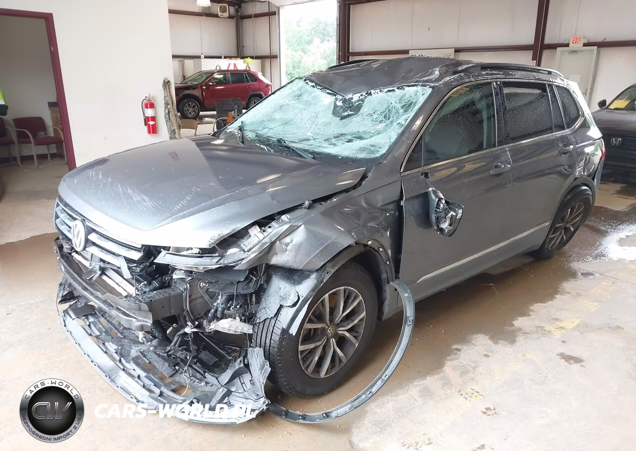 2020 Volkswagen Tiguan 2.0T Se-2.0T Se R-Line Black-2.0T Sel VIN:3VV3B7AX6LM059035 - 2