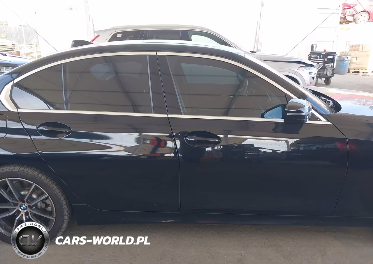 2019 BMW 330I VIN:3MW5R1J52K8B01056 - 13