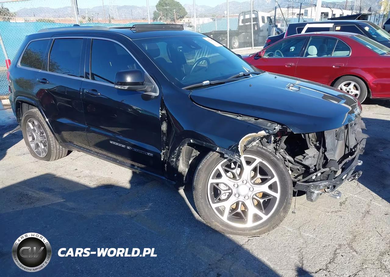 2018 Jeep Grand Cherokee Sterling Edition 4X2
