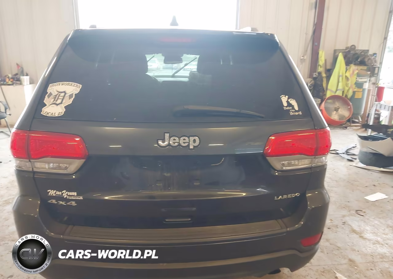 2014 Jeep Grand Cherokee Laredo VIN:1C4RJFAG1EC209028 - 16