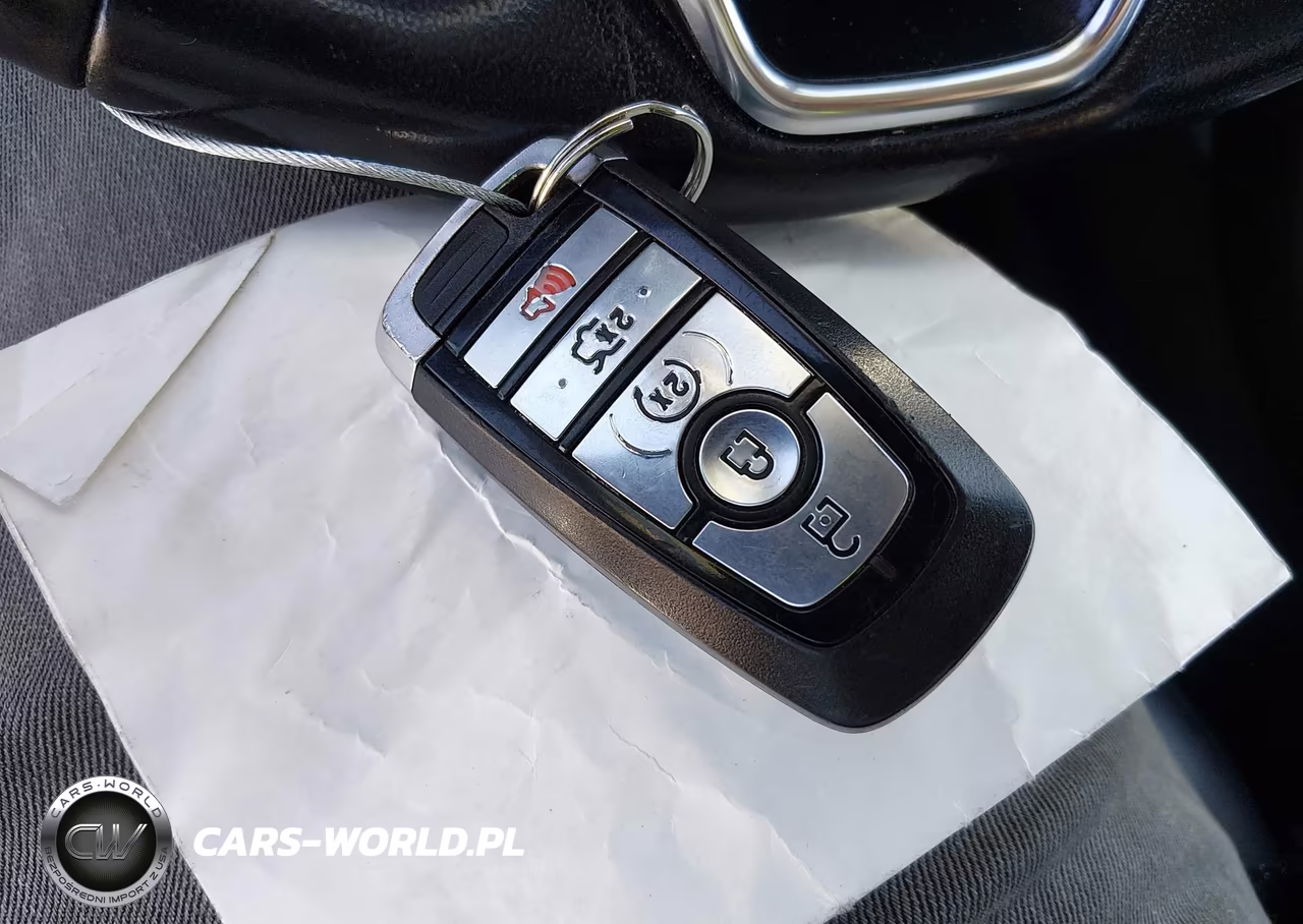 2019 Ford Fusion Hybrid Sel VIN:3FA6P0MU8KR209093 - 11