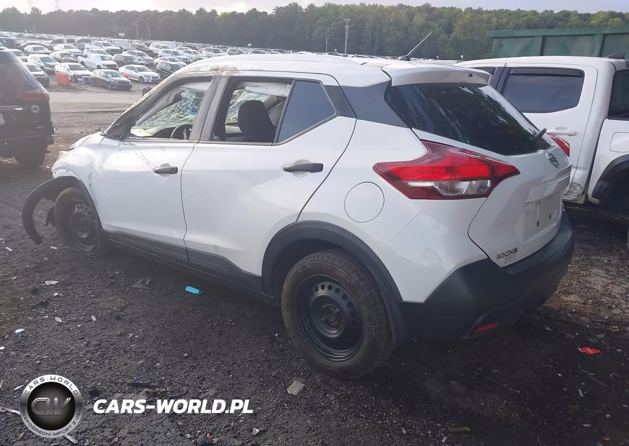 2018 Nissan Kicks S VIN:3N1CP5CU4JL517281 - 3