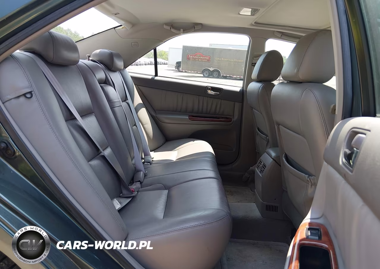 2004 Toyota Camry Xle V6 VIN:4T1BF30KX4U069394 - 8