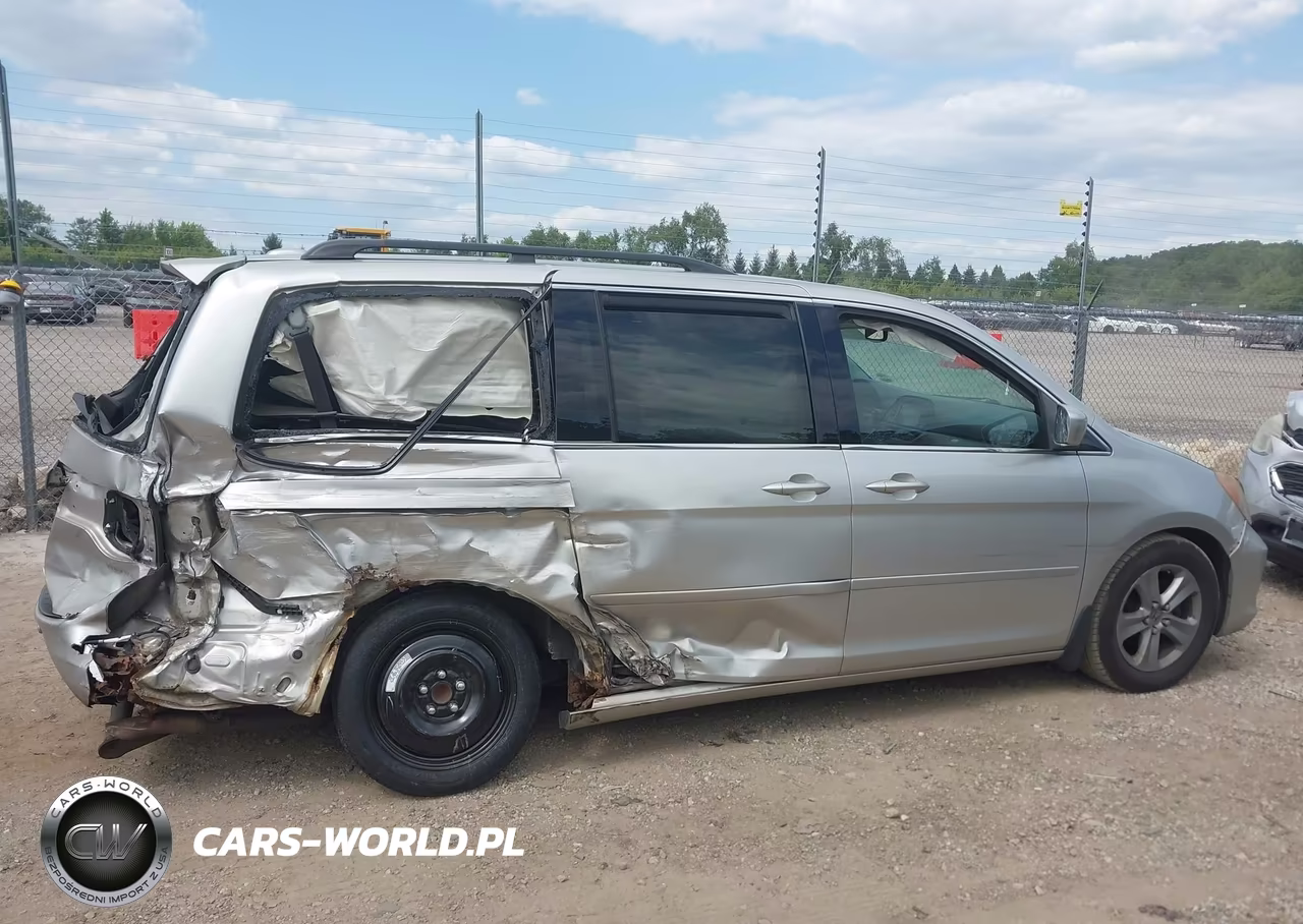 2008 Honda Odyssey Touring VIN:5FNRL38948B052666 - 13