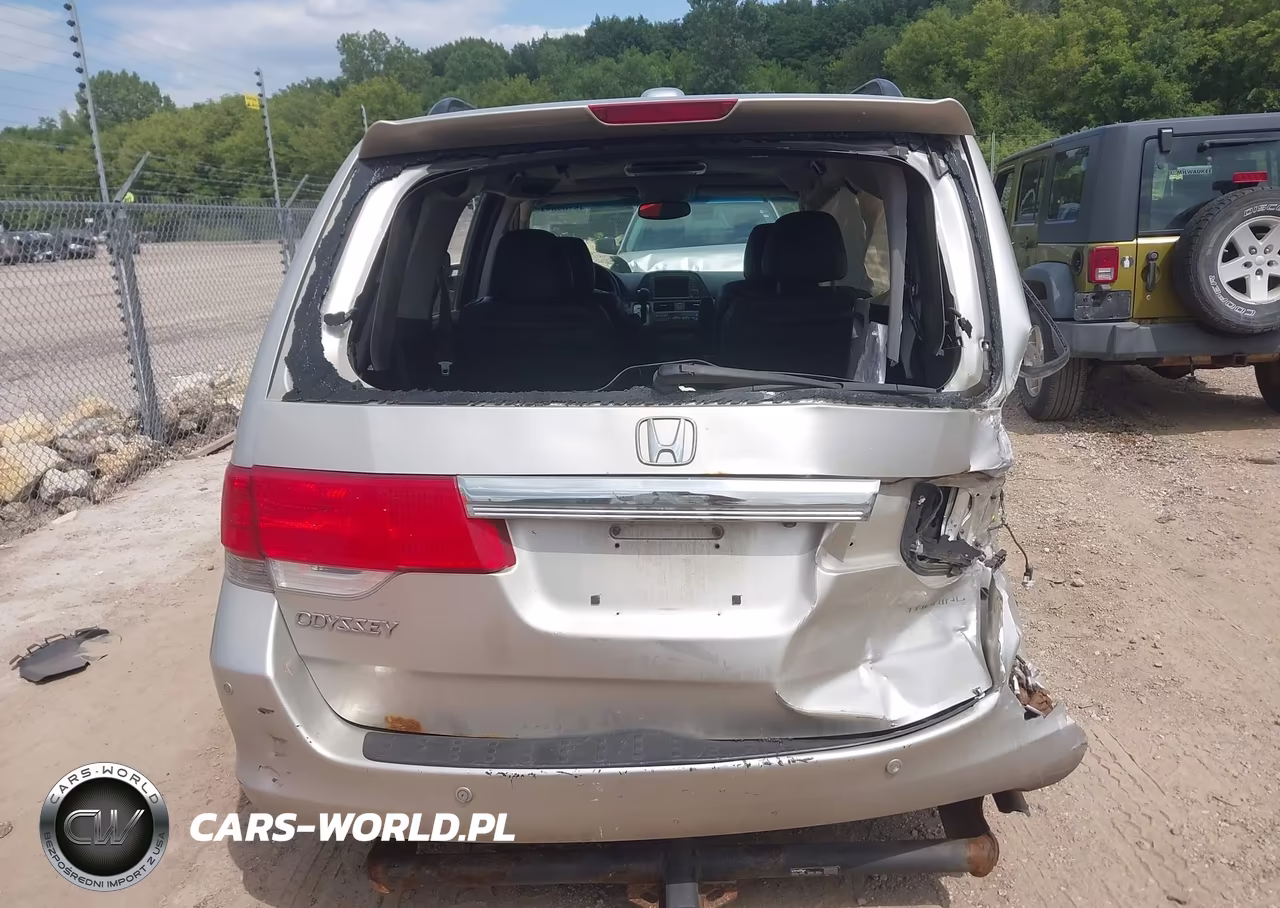 2008 Honda Odyssey Touring VIN:5FNRL38948B052666 - 16