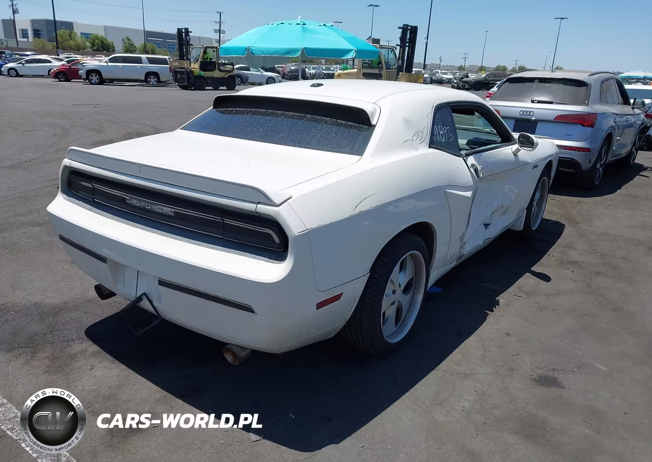 2010 Dodge Challenger Se VIN:2B3CJ4DV2AH215806 - 4