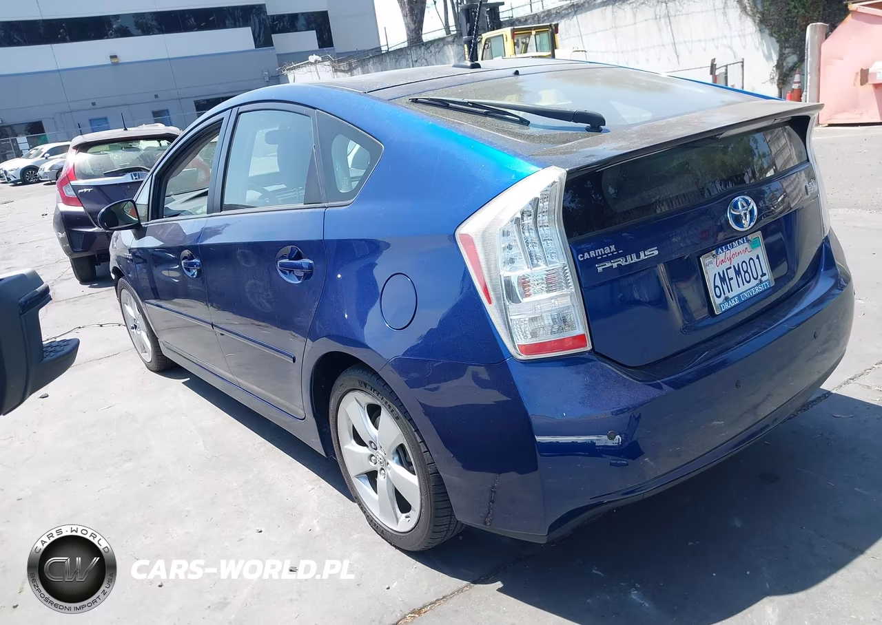 2010 Toyota Prius V VIN:JTDKN3DU2A0117993 - 3