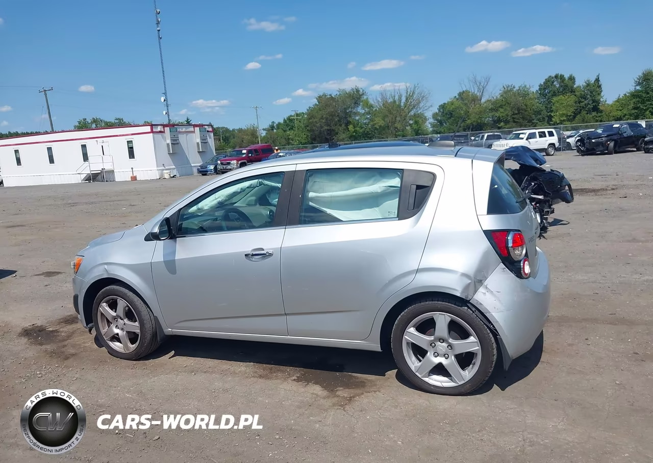 2015 Chevrolet Sonic Ltz Auto VIN:1G1JE6SB2F4212335 - 14