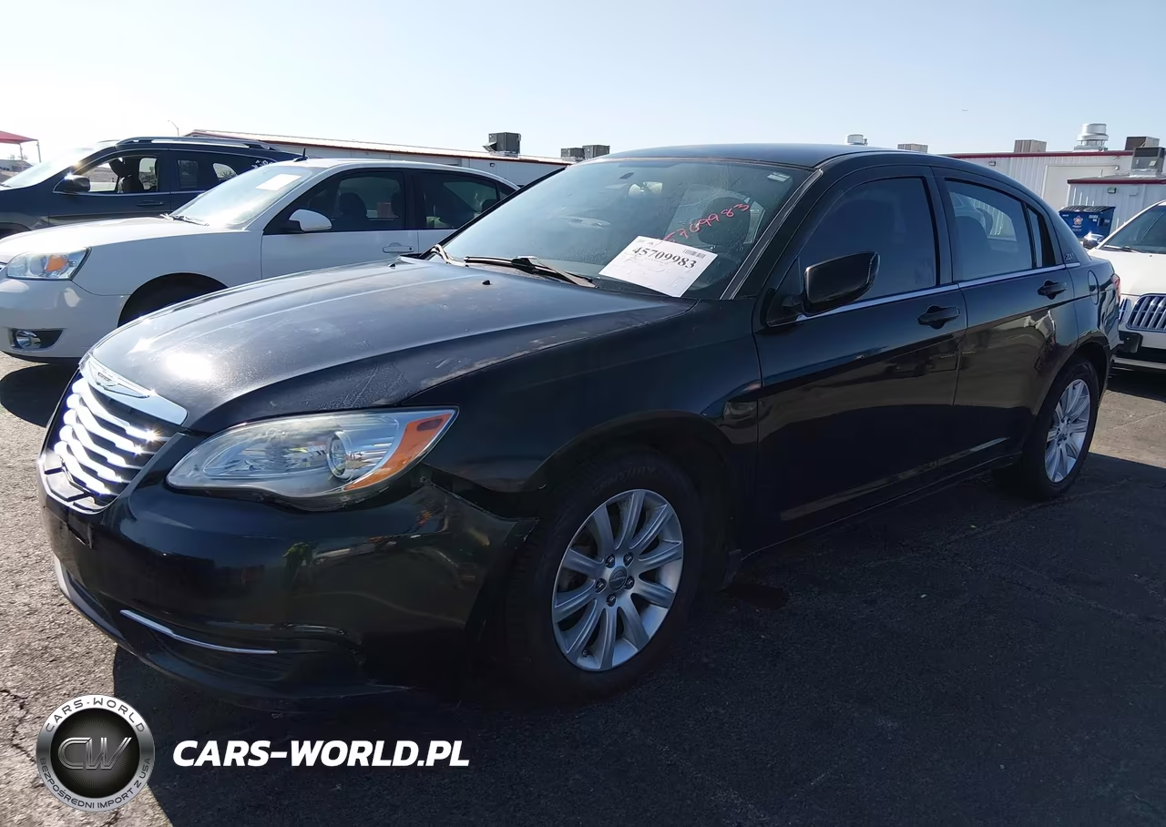 2011 Chrysler 200 Touring VIN:1C3BC1FB8BN585807 - 2